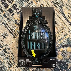 Disney HAUNTED MANSION Musical Lighted Wall Plaque